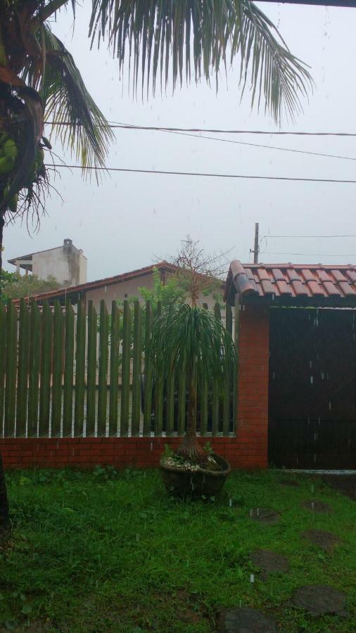 Casa Com Piscina Itanhaem Villa Eksteriør billede